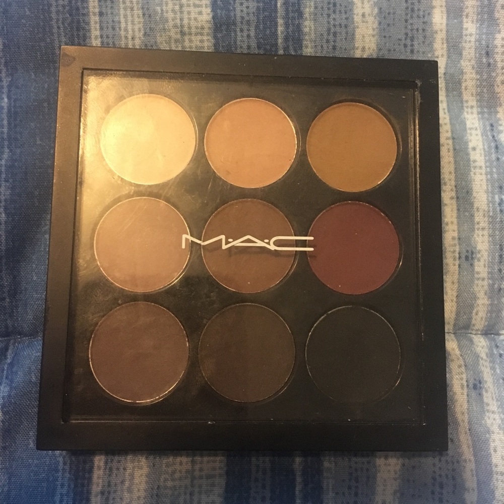 Mac Semi Sweet x 9 Palette